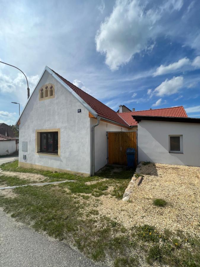 Ubytovani U Tri Slunicek Stankov Stankov  Exterior foto